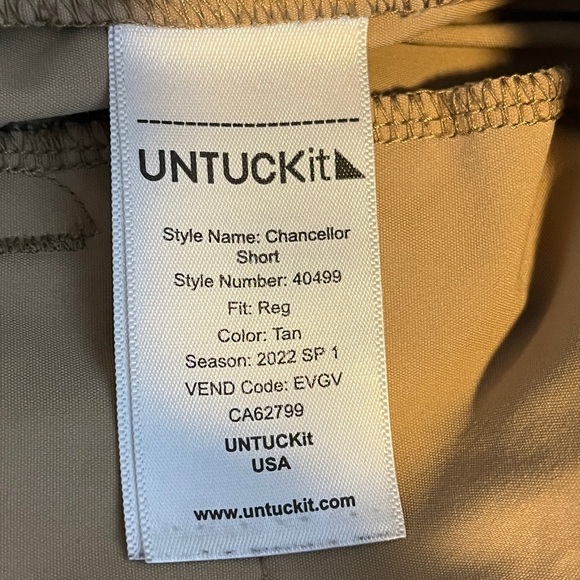 UNTUCKit Men's Beige Flat Front Khaki Shorts 40 - Picture 11 of 13
